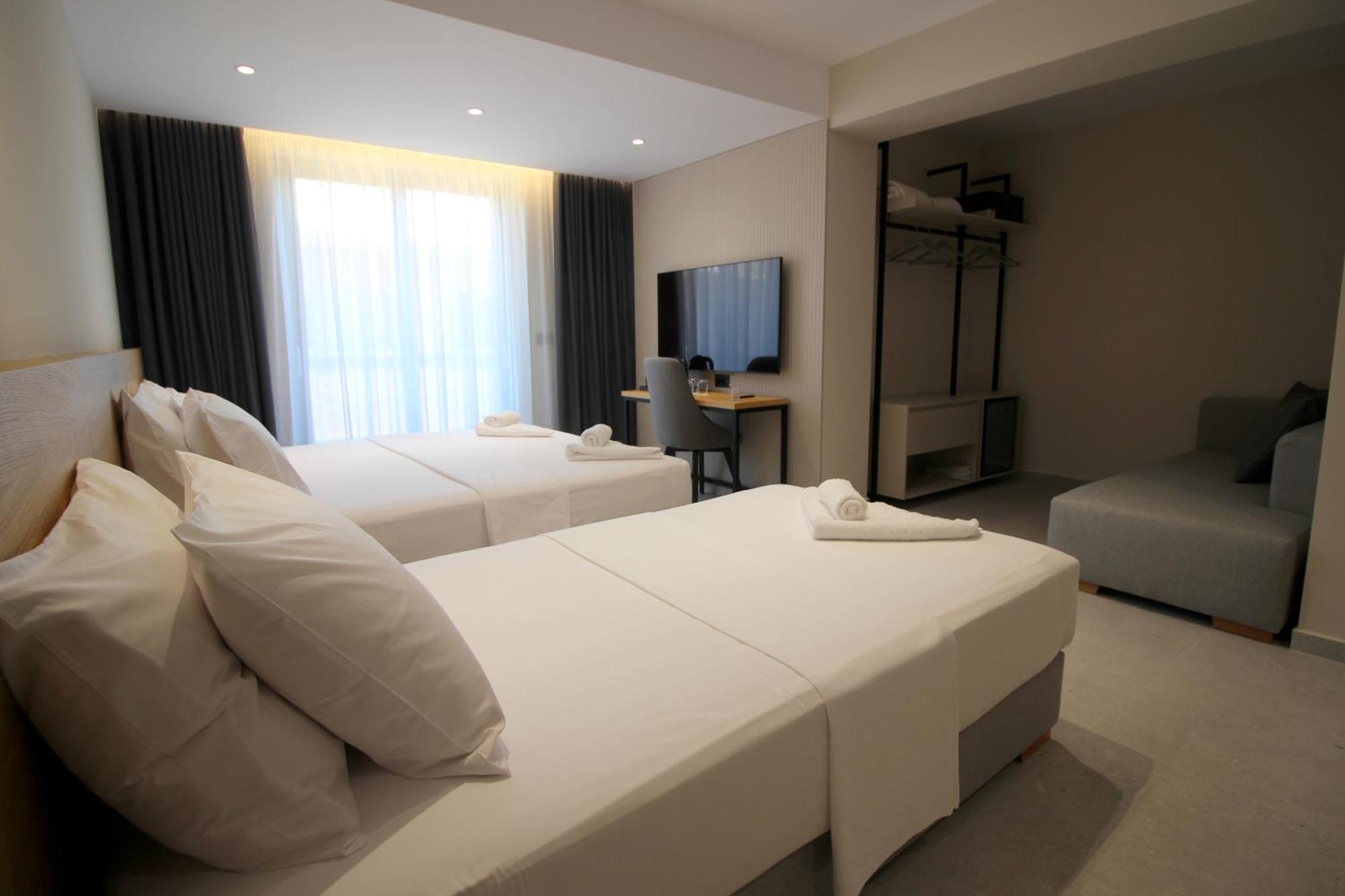 Niklas Boutique Hotel Sarande Exterior photo