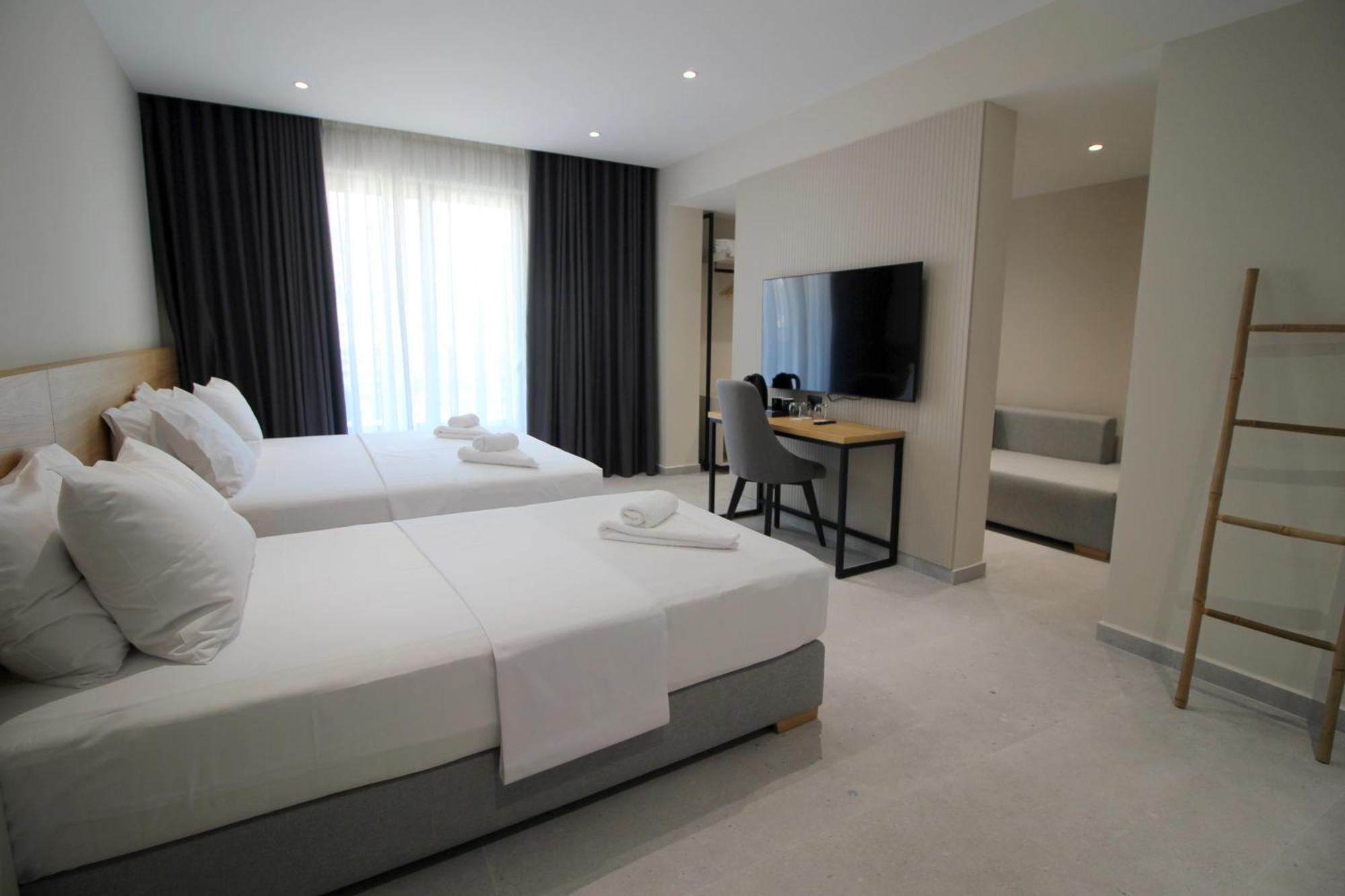 Niklas Boutique Hotel Sarande Exterior photo